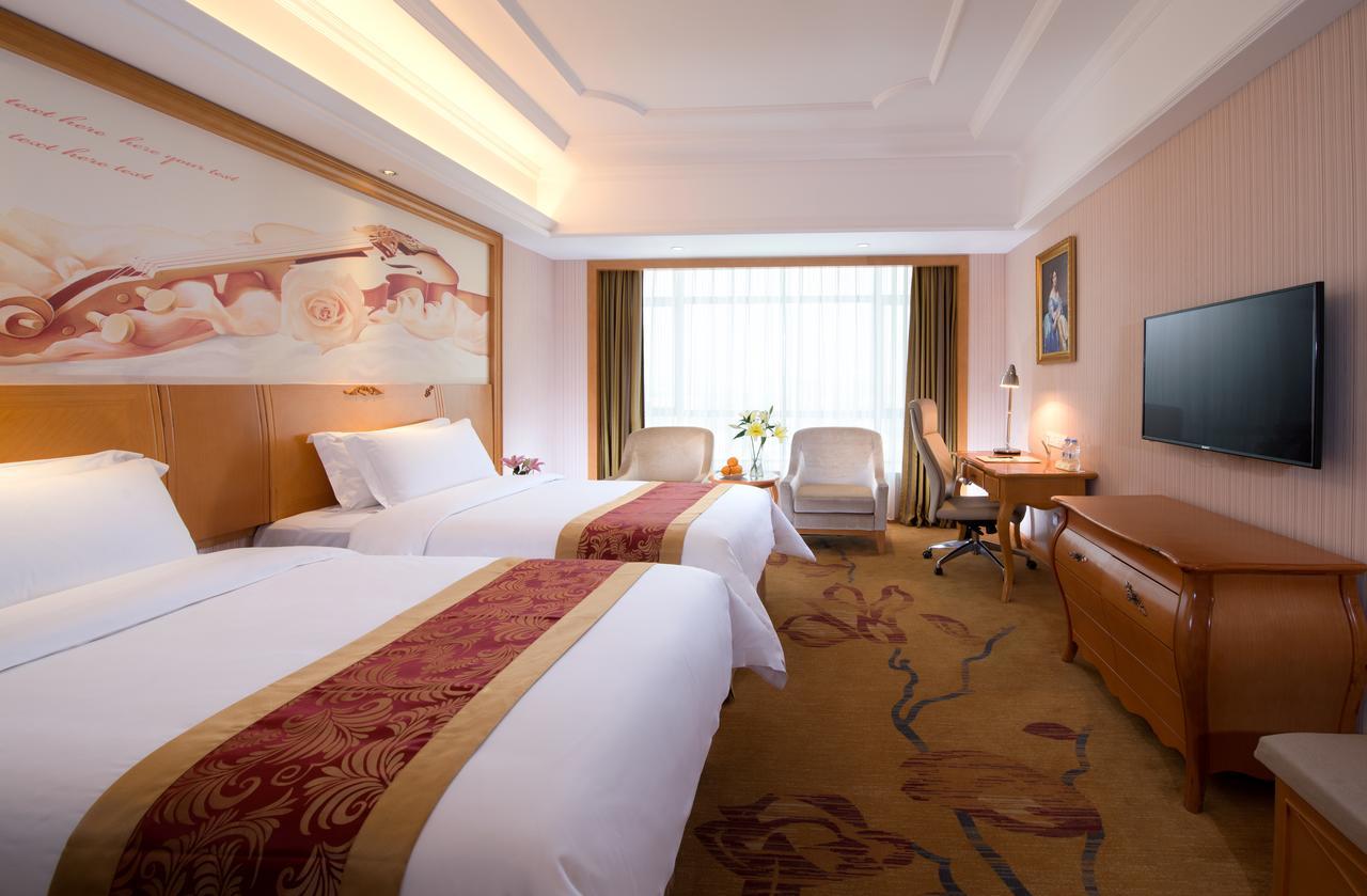 Vienna Hotel Shanghai Pudong Lujiazui Jinqiao Exterior photo